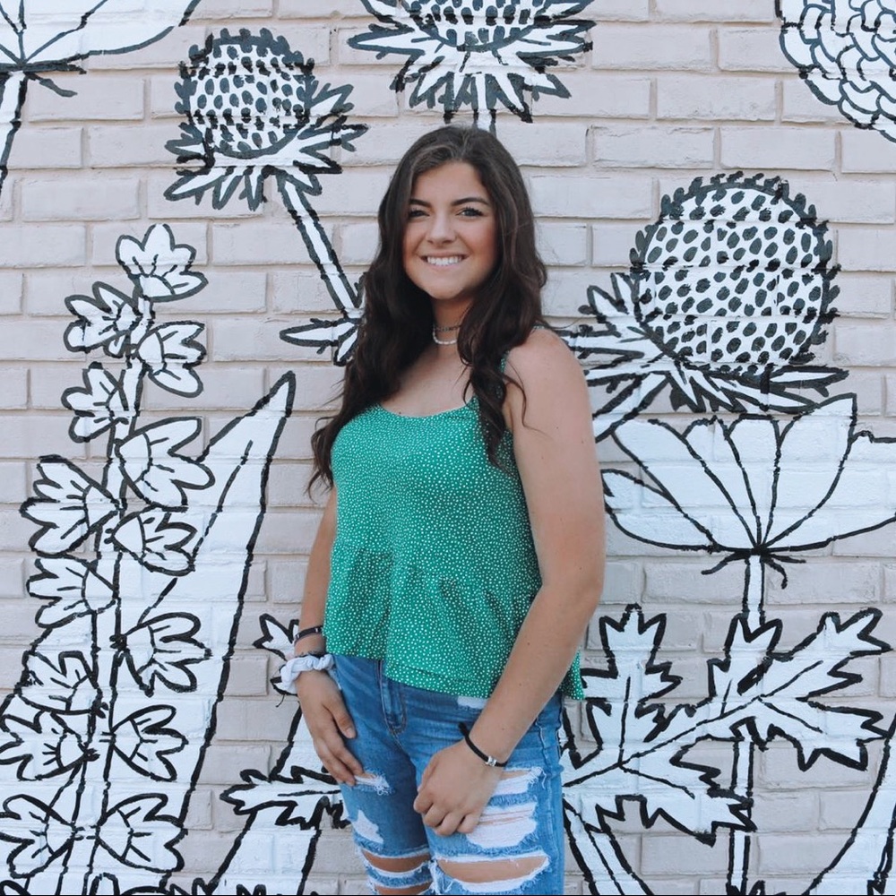 Meet your Posher, Anna claire